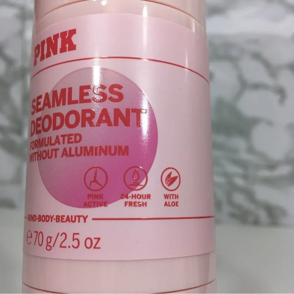 2 VS PINK SEAMLESS DEODORANT WITH ALOE WITH OUT ALUMINUM‎ CUCUMBER SCENT NWT